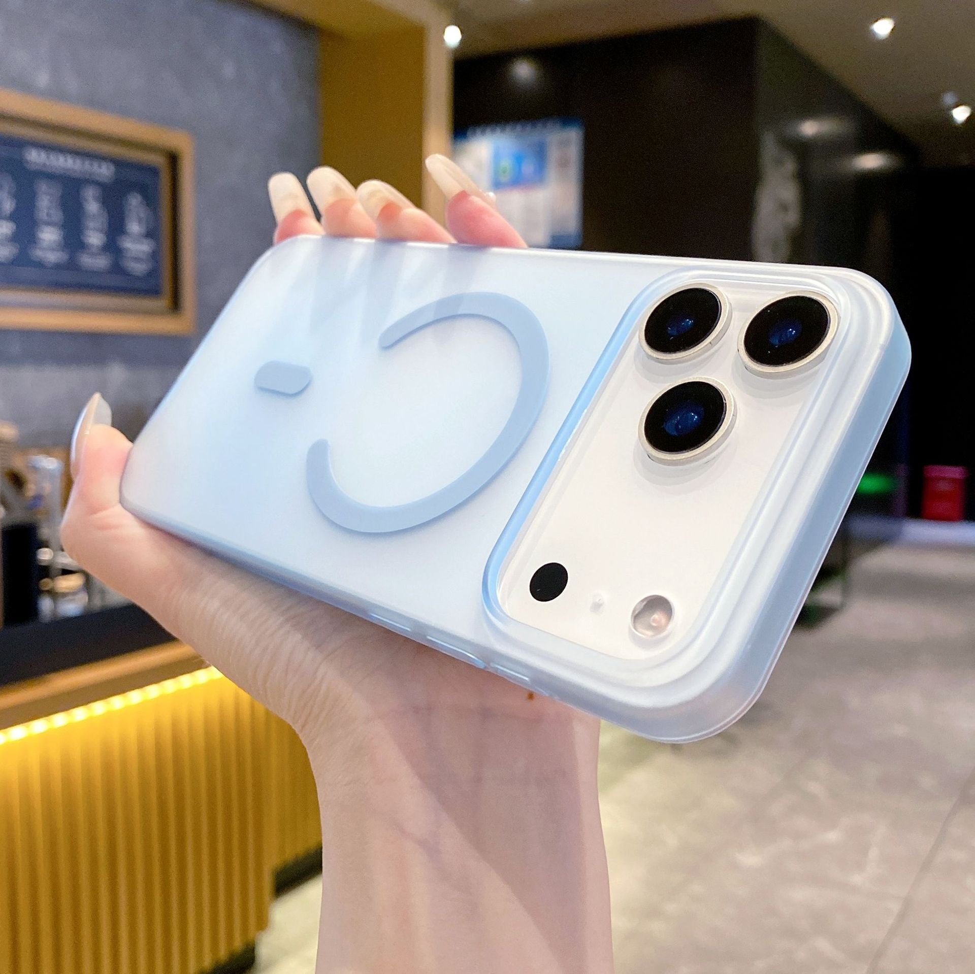 Cover Ultra Sottile effetto Ghiaccio Satinato per iPhone – Finitura Opaca Antiscivolo, Compatibile con MagSafe, Anti-Impronta e ingiallimento Mod. CS09