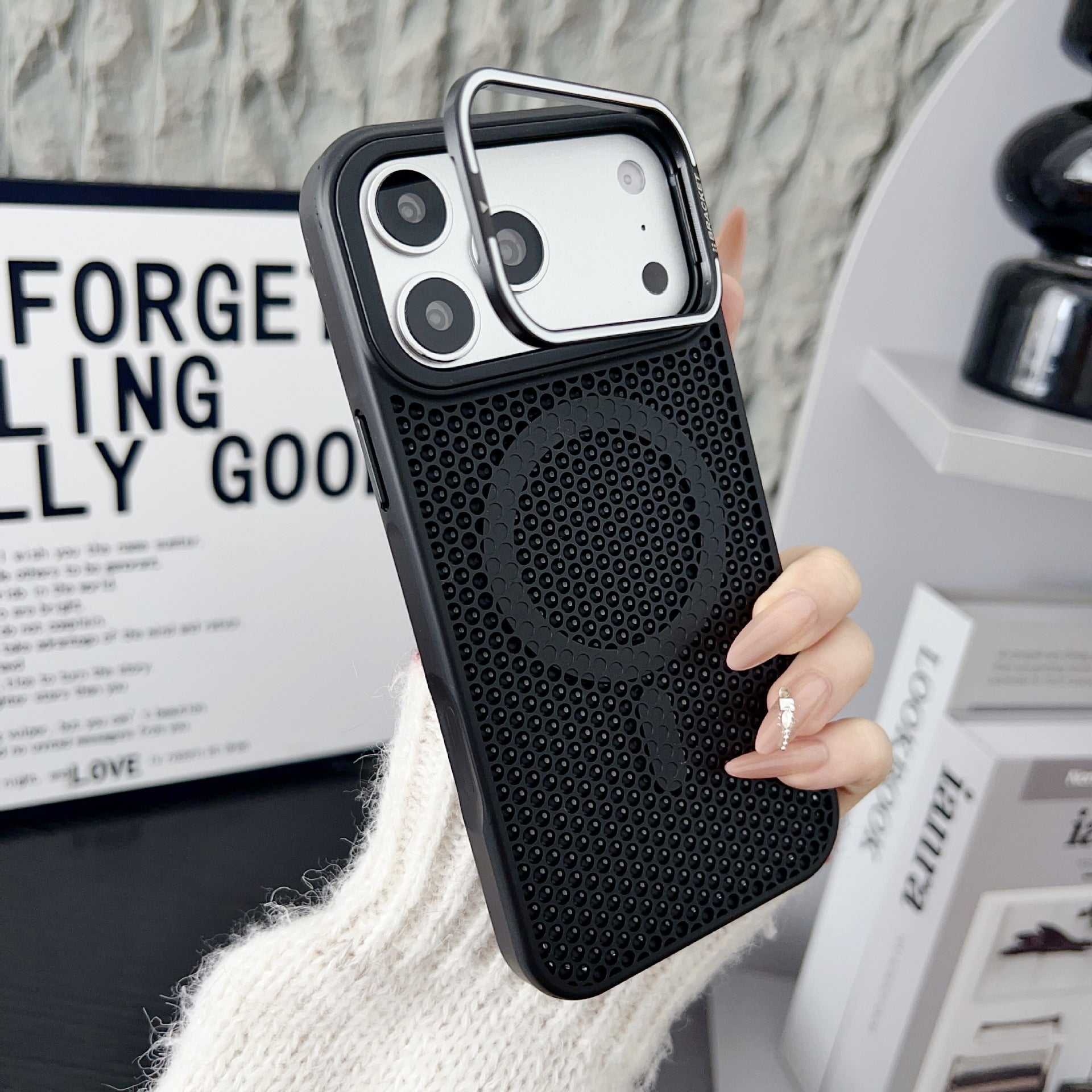 Cover Magnetica Antiurto con Design a Nido d’Ape, Supporto Stand e Dissipazione del Calore per iPhone-CS11