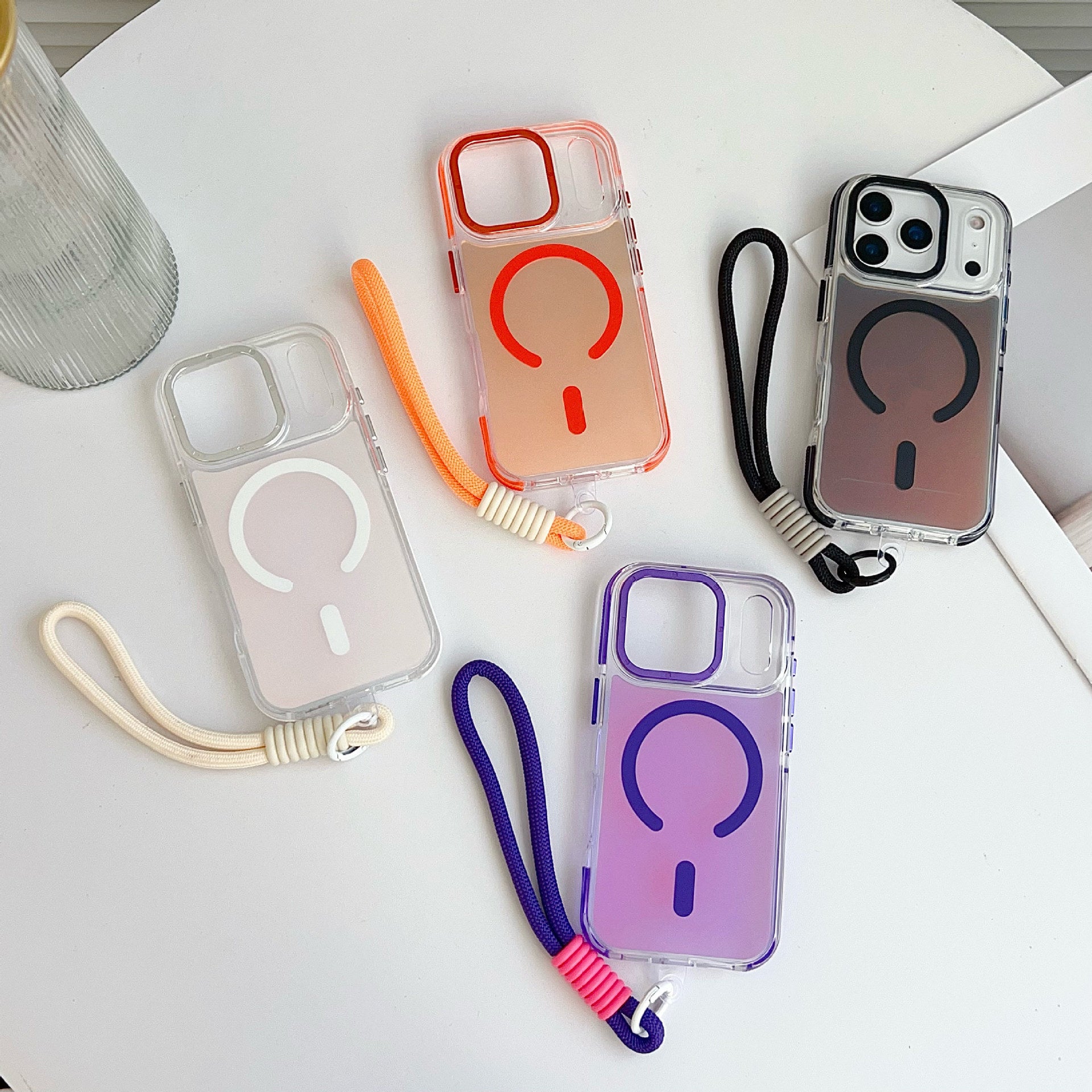 Cover Magnetica Compatibile MagSafe con Laccetto da Polso per iPhone | Custodia Trasparente Antiurto con Bordi Rinforzati - CS13