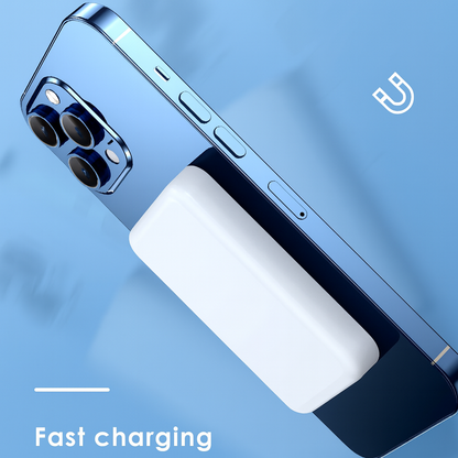 Power Bank MagSafe 4.000mAh con Ingresso Lightning Ricarica Wireless per iPhone PB4K Ultra Sottile e Leggero Funzione 15W Ricarica Magnetica Automatica