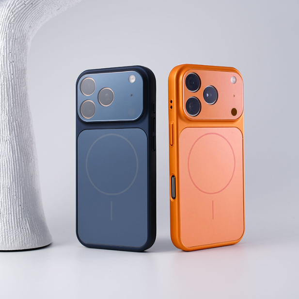 Cover magnetica in TPU opaco | si trasforma all’istante per iPhone 17 Series | estetica rinnovata, stile premium – CS10