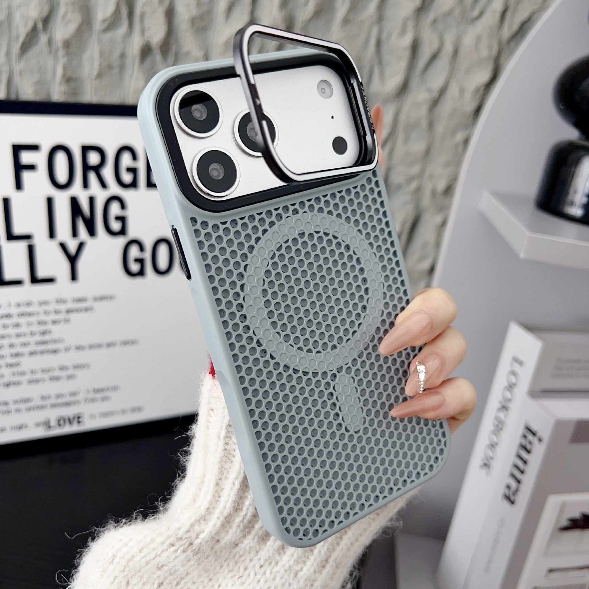Cover Magnetica Antiurto con Design a Nido d’Ape, Supporto Stand e Dissipazione del Calore per iPhone-CS11